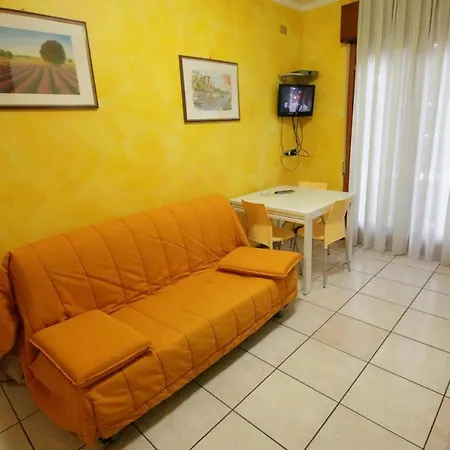 Apartment Domizia